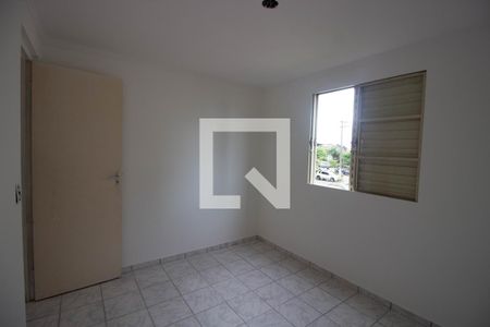 Quarto 2 de apartamento para alugar com 2 quartos, 45m² em Conjunto Residencial José Bonifácio, São Paulo