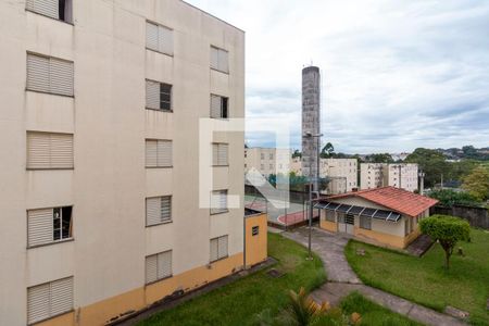 Vista Quarto 1 de apartamento para alugar com 2 quartos, 45m² em Conjunto Residencial José Bonifácio, São Paulo