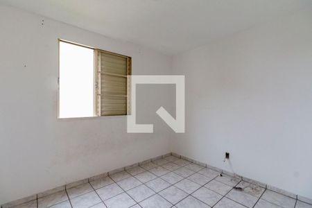 Quarto 1 de apartamento para alugar com 2 quartos, 45m² em Conjunto Residencial José Bonifácio, São Paulo