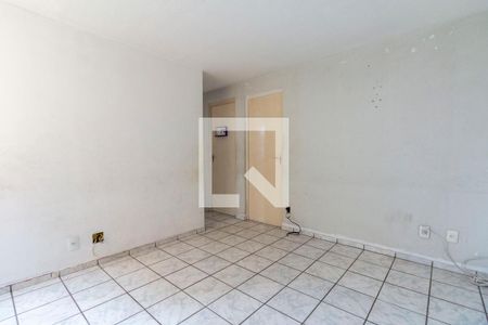 Sala de apartamento para alugar com 2 quartos, 45m² em Conjunto Residencial José Bonifácio, São Paulo