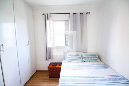 Quarto 1 de apartamento à venda com 3 quartos, 69m² em Vila Mangalot, São Paulo