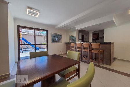 Apartamento à venda com 118m², 3 quartos e 3 vagas Apartamento à venda com 118m², 3 quartos e 3 vagasÁrea comum - Salão de festas