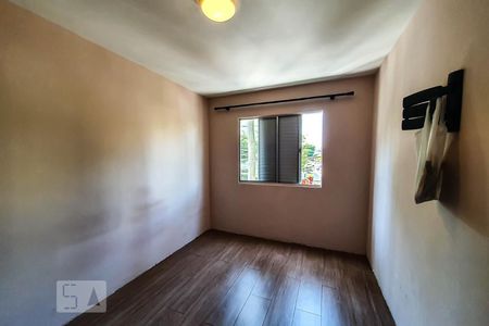 Quarto 2 de apartamento para alugar com 2 quartos, 65m² em Jardim Santa Emília, São Paulo
