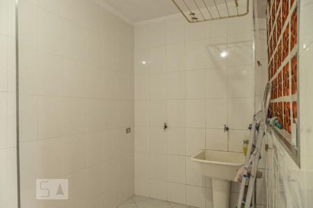 Casa à venda com 220m², 3 quartos e 2 vagas Casa à venda com 220m², 3 quartos e 2 vagasÁrea de Serviço