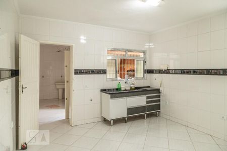 Casa à venda com 220m², 3 quartos e 2 vagas Casa à venda com 220m², 3 quartos e 2 vagasCozinha