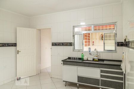 Casa à venda com 220m², 3 quartos e 2 vagas Casa à venda com 220m², 3 quartos e 2 vagasCozinha