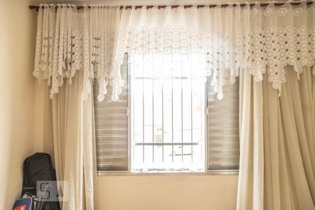 Casa à venda com 220m², 3 quartos e 2 vagas Casa à venda com 220m², 3 quartos e 2 vagasQuarto 2