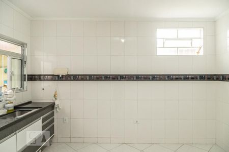 Casa à venda com 220m², 3 quartos e 2 vagas Casa à venda com 220m², 3 quartos e 2 vagasCozinha