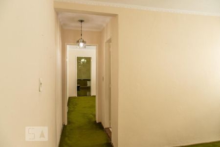 Casa à venda com 220m², 3 quartos e 2 vagas Casa à venda com 220m², 3 quartos e 2 vagasSala