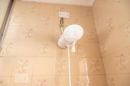 Casa à venda com 220m², 3 quartos e 2 vagas Casa à venda com 220m², 3 quartos e 2 vagasBanheiro