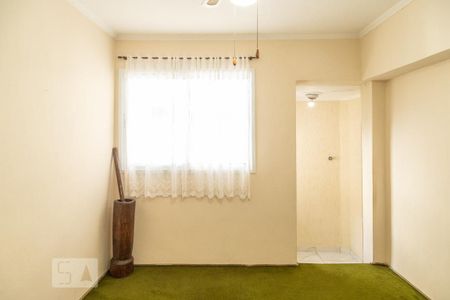 Casa à venda com 220m², 3 quartos e 2 vagas Casa à venda com 220m², 3 quartos e 2 vagasSala