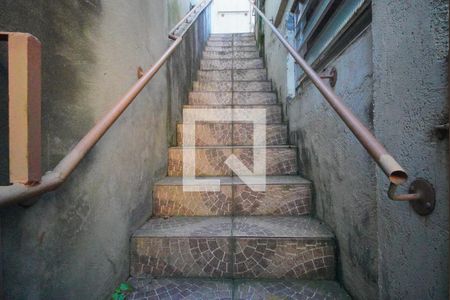 Casa à venda com 380m², 7 quartos e 3 vagasEscada