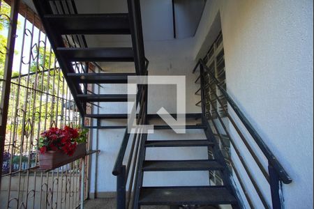 Casa à venda com 380m², 7 quartos e 3 vagasEscada