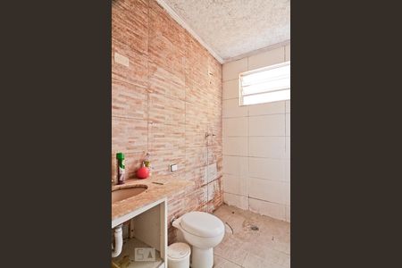 Casa para alugar com 88m², 2 quartos e sem vagaBanheiro