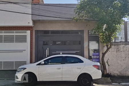 Casa para alugar com 88m², 2 quartos e sem vagaFachada