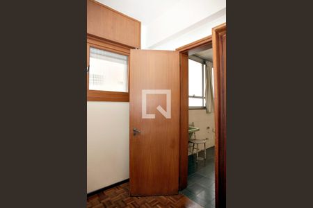 Apartamento à venda com 265m², 4 quartos e 2 vagasÁrea de Serviço Despensa