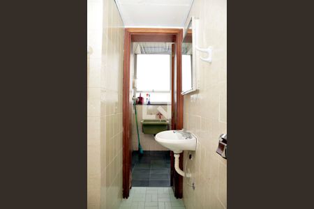 Apartamento à venda com 265m², 4 quartos e 2 vagasBanheiro 4 Serviço