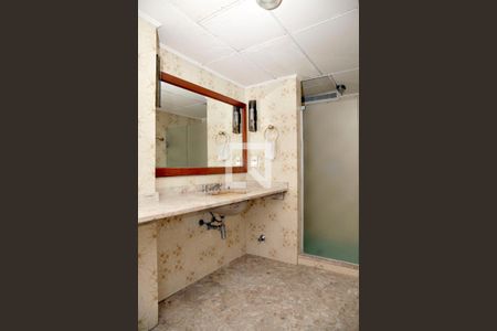 Apartamento à venda com 265m², 4 quartos e 2 vagasBanheiro Quarto 1 Suíte