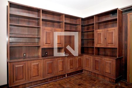 Apartamento à venda com 265m², 4 quartos e 2 vagasQuarto 4 Escritório