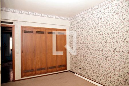 Apartamento à venda com 265m², 4 quartos e 2 vagasQuarto 3