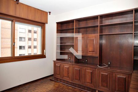 Apartamento à venda com 265m², 4 quartos e 2 vagasQuarto 4 Escritório