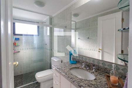 Apartamento à venda com 189m², 4 quartos e 4 vagasBanheiro