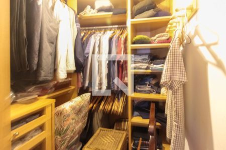 Apartamento à venda com 189m², 4 quartos e 4 vagasQuarto 1