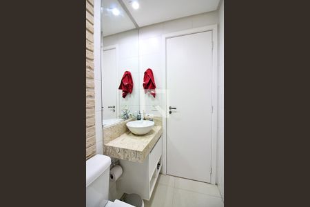 Apartamento à venda com 84m², 2 quartos e 2 vagasBanheiro Social