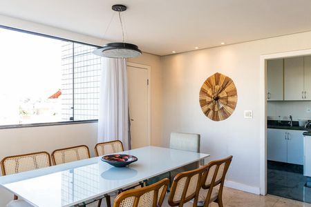 Sala de apartamento para alugar com 3 quartos, 130m² em Liberdade, Belo Horizonte
