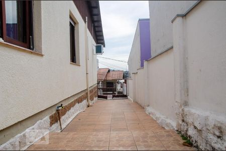 Casa à venda com 130m², 3 quartos e 2 vagasAcesso Lateral