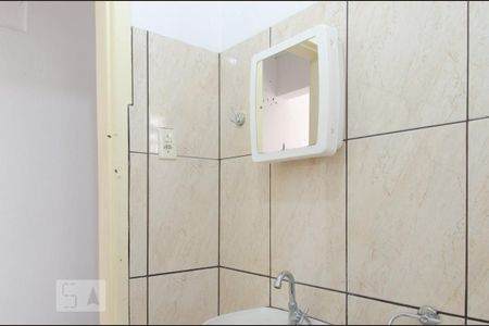 Casa à venda com 130m², 3 quartos e 2 vagasBanheiro