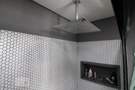 Chuveiro de apartamento para alugar com 1 quarto, 43m² em Brooklin Paulista, São Paulo