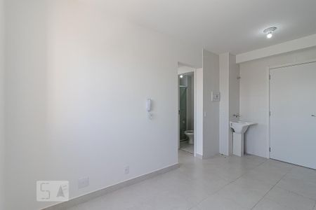 Sala de apartamento para alugar com 2 quartos, 32m² em Parque Fongaro, São Paulo