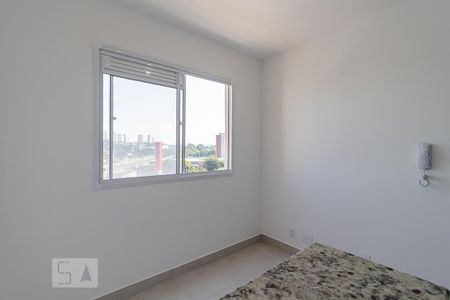 Sala de apartamento para alugar com 2 quartos, 32m² em Parque Fongaro, São Paulo