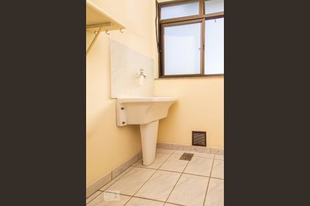 Apartamento para alugar com 75m², 3 quartos e 1 vagaCozinha e Área de Serviço