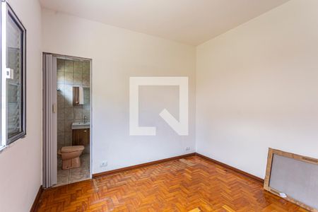 Casa à venda com 150m², 3 quartos e 3 vagasSuite