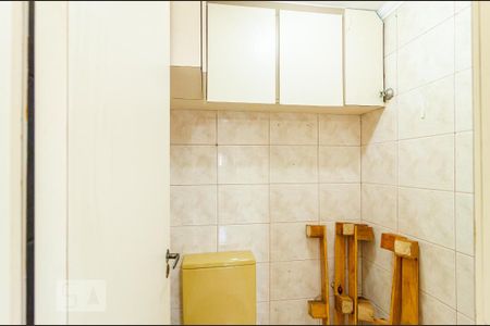 Apartamento à venda com 60m², 2 quartos e 1 vagaBanheiro de Serviço