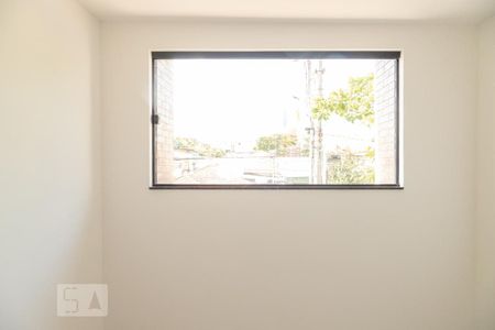 Casa à venda com 110m², 3 quartos e 2 vagasSuíte