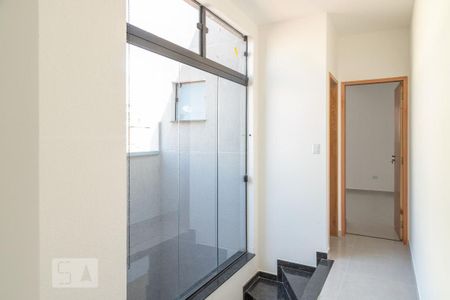Casa à venda com 110m², 3 quartos e 2 vagasCorredor