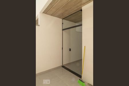 Casa à venda com 110m², 3 quartos e 2 vagasÁrea de Serviço