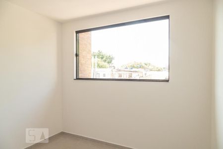 Casa à venda com 110m², 3 quartos e 2 vagasSuíte