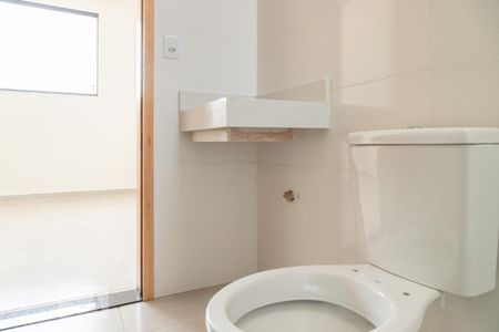 Casa à venda com 110m², 3 quartos e 2 vagasBanheiro da Suíte