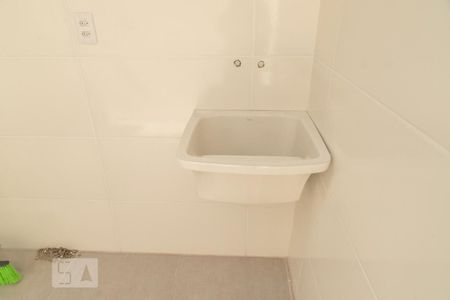 Casa à venda com 110m², 3 quartos e 2 vagasÁrea de Serviço