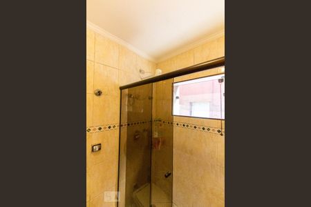 Casa de condomínio para alugar com 500m², 4 quartos e 4 vagas Casa de condomínio para alugar com 500m², 4 quartos e 4 vagasBanheiro da Suíte 2