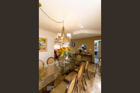 Sala de Jantar de casa de condomínio para alugar com 4 quartos, 500m² em São Paulo Ii, Cotia