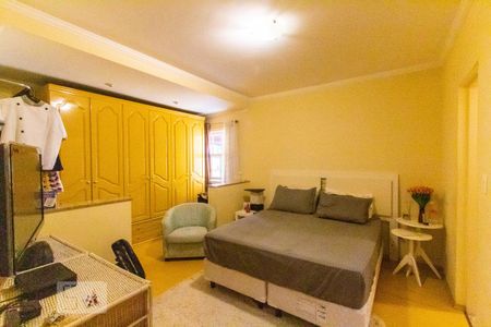 Casa de condomínio para alugar com 500m², 4 quartos e 4 vagas Casa de condomínio para alugar com 500m², 4 quartos e 4 vagasSuíte 3