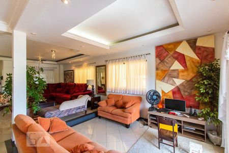 Sala de casa de condomínio para alugar com 4 quartos, 500m² em São Paulo Ii, Cotia