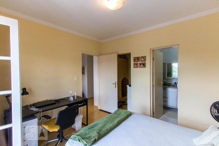 Casa de condomínio para alugar com 500m², 4 quartos e 4 vagas Casa de condomínio para alugar com 500m², 4 quartos e 4 vagasSuíte 1