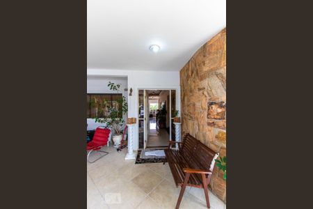 Casa de condomínio para alugar com 500m², 4 quartos e 4 vagas Casa de condomínio para alugar com 500m², 4 quartos e 4 vagasEntrada
