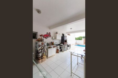 Casa de condomínio para alugar com 500m², 4 quartos e 4 vagas Casa de condomínio para alugar com 500m², 4 quartos e 4 vagasChurrasqueira